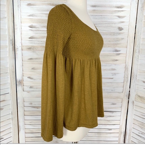 Knitted + Knotted Smocked Sweater - Picture 5 of 7